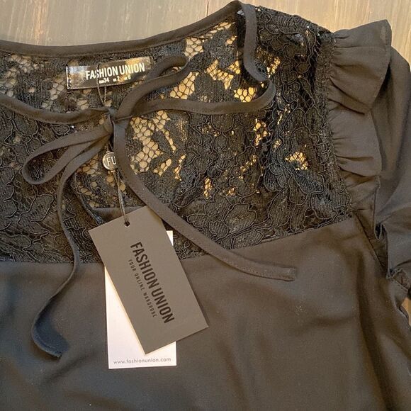 𝅺FASHION Union Chiffon And Lace Dress Black Short Sleeve NWT - Picture 4 of 6